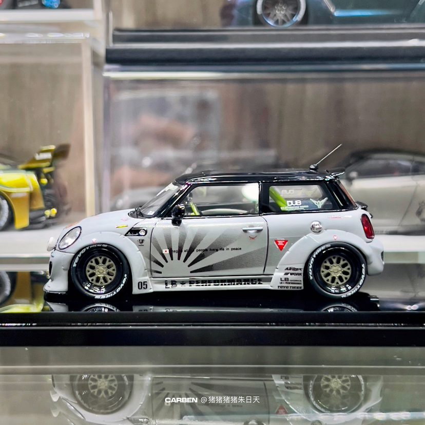 Engup 1/43 LB Mini Cooper R56 GR-