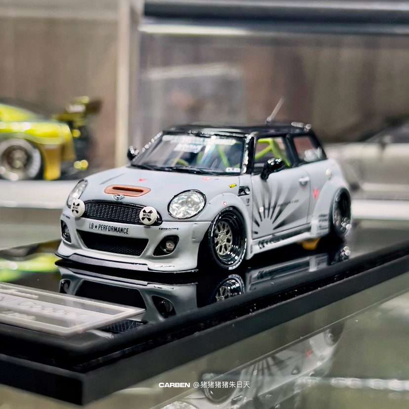 Engup 1/43 LB Mini Cooper R56 GR-